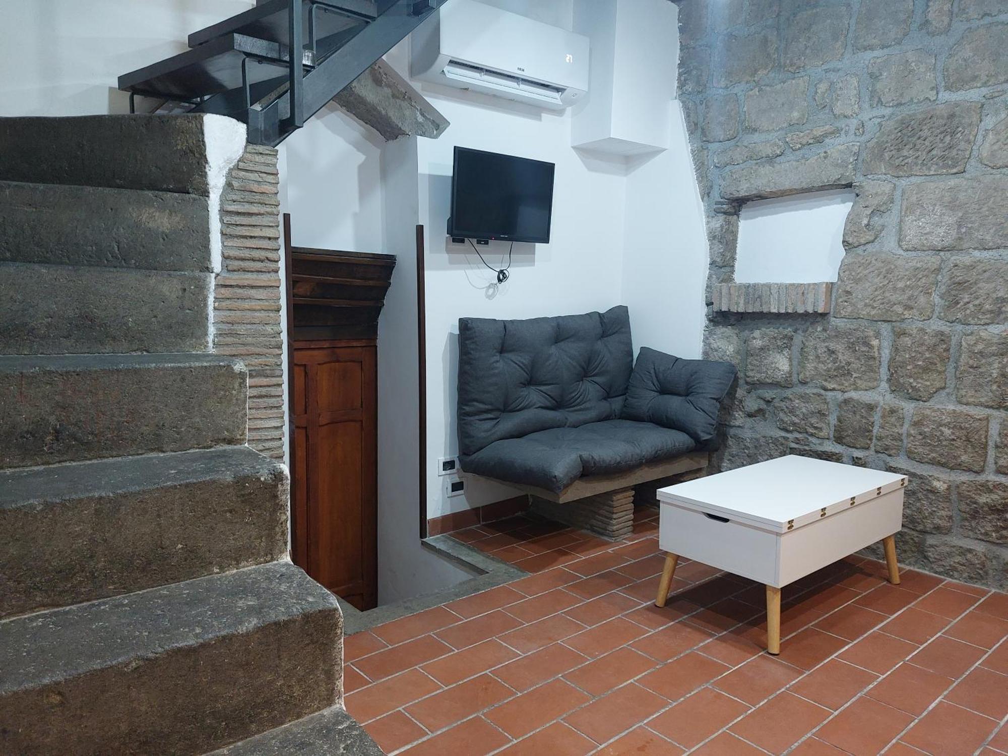 Casa Medievale In Stile วิแตร์โบ ภายนอก รูปภาพ